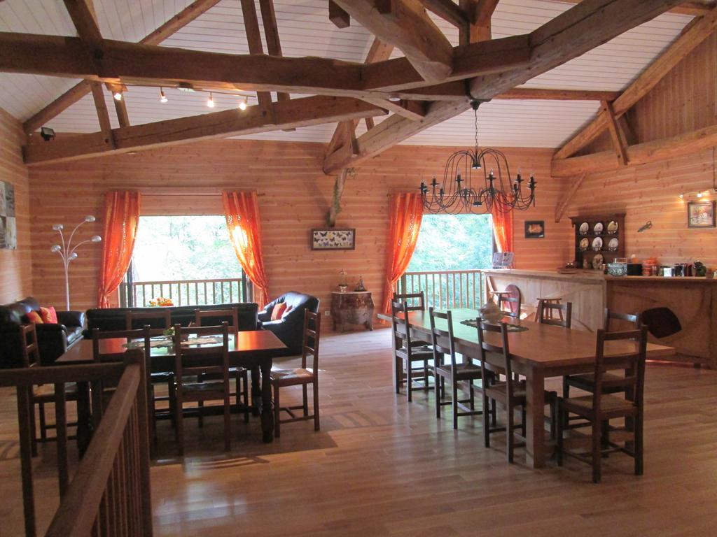 Domaine Du Val De Soux Acomodação com café da manhã Montgaillard-de-Salies Exterior foto